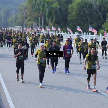 Runner Photo 7175873