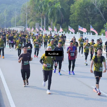 Runner Photo 7175879