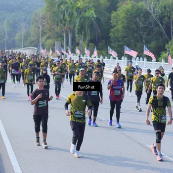Runner Photo 7175881