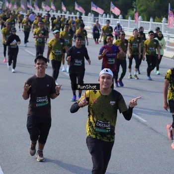 Runner Photo 7175926