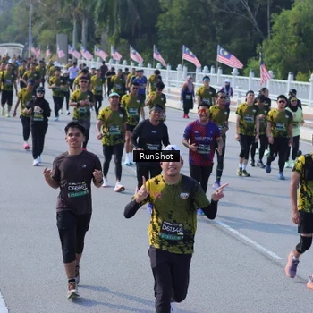 Runner Photo 7175927