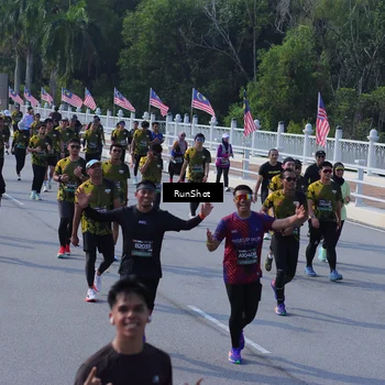 Runner Photo 7175952