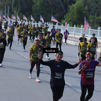 Runner Photo 7175959