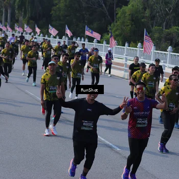 Runner Photo 7175966