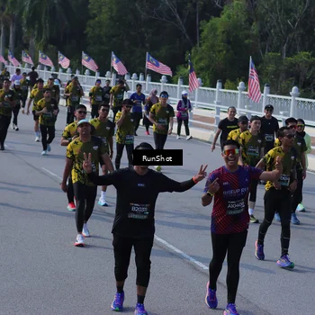 Runner Photo 7175969