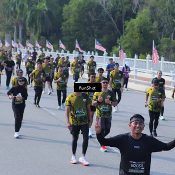 Runner Photo 7175976