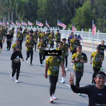 Runner Photo 7175984