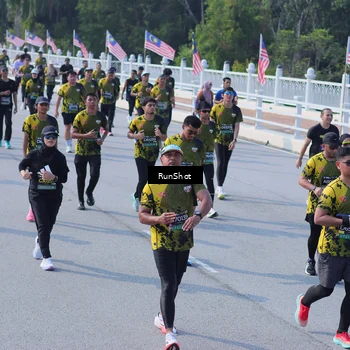 Runner Photo 7175999