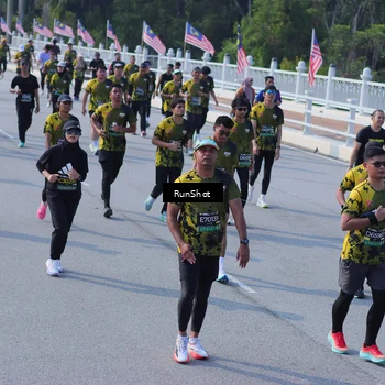 Runner Photo 7176004