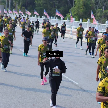 Runner Photo 7176032