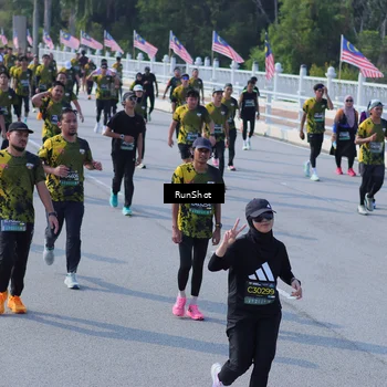Runner Photo 7176039