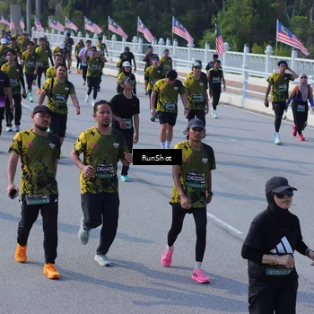 Runner Photo 7176050