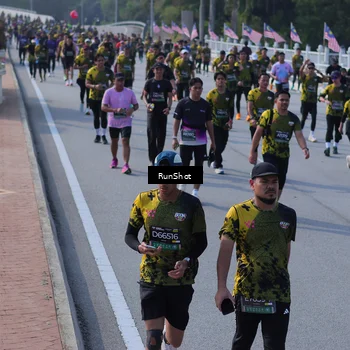 Runner Photo 7176073