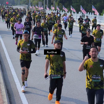 Runner Photo 7176085