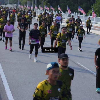 Runner Photo 7176086