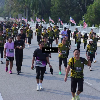 Runner Photo 7176125