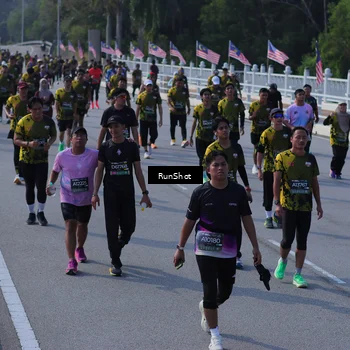 Runner Photo 7176136