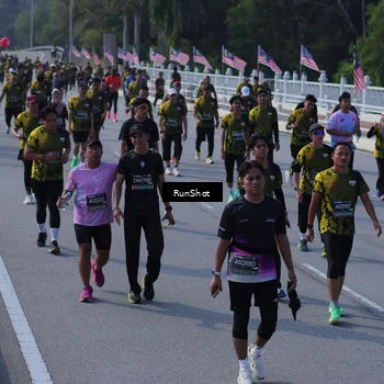 Runner Photo 7176154