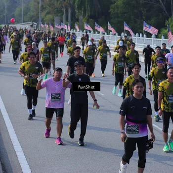 Runner Photo 7176155