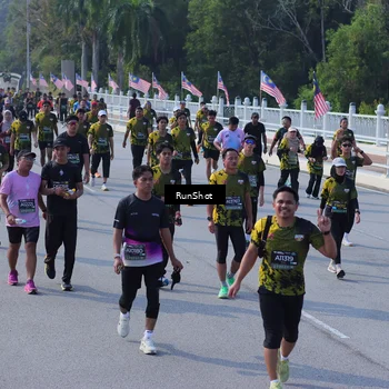 Runner Photo 7176164