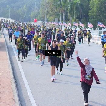 Runner Photo 7176192
