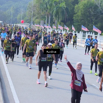 Runner Photo 7176194