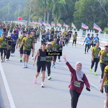 Runner Photo 7176203