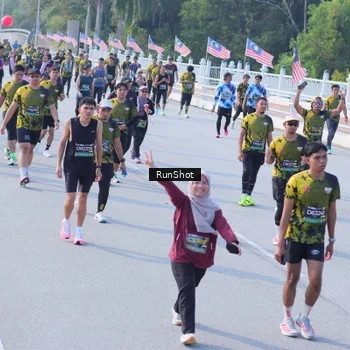 Runner Photo 7176204