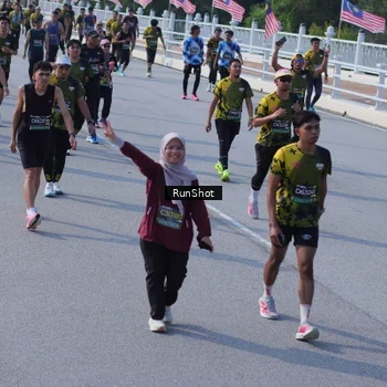 Runner Photo 7176206