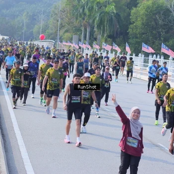 Runner Photo 7176211