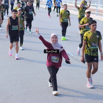 Runner Photo 7176217