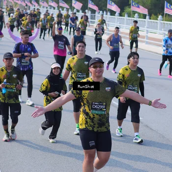 Runner Photo 7176306