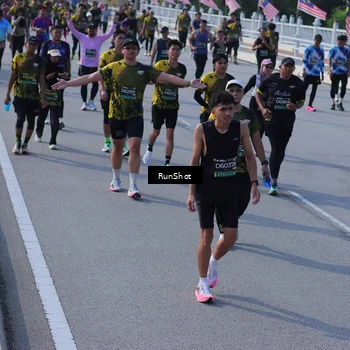 Runner Photo 7176315