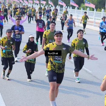 Runner Photo 7176321