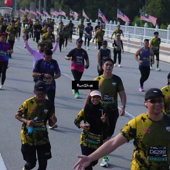 Runner Photo 7176336