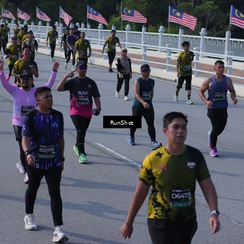 Runner Photo 7176367