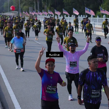 Runner Photo 7176372