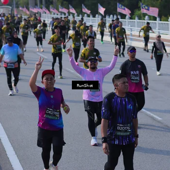 Runner Photo 7176373