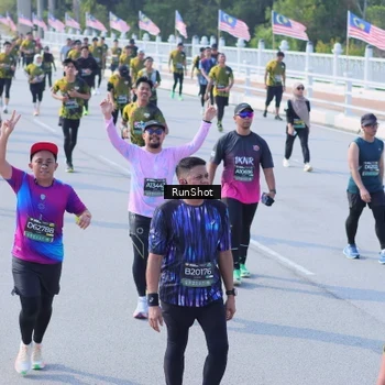 Runner Photo 7176409