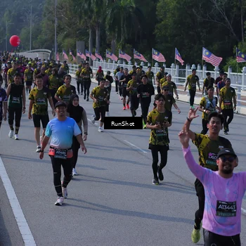 Runner Photo 7176465