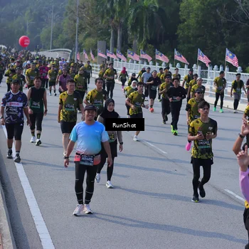 Runner Photo 7176475