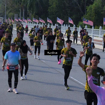 Runner Photo 7176481