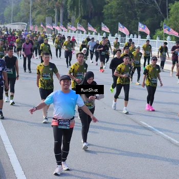 Runner Photo 7176498