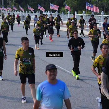 Runner Photo 7176540