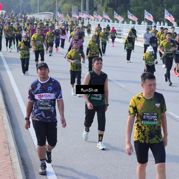 Runner Photo 7176548