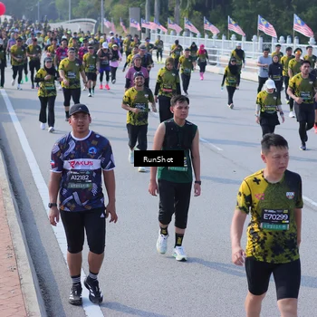 Runner Photo 7176550