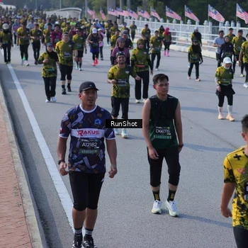 Runner Photo 7176555