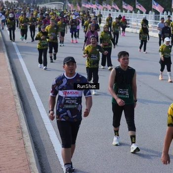 Runner Photo 7176558