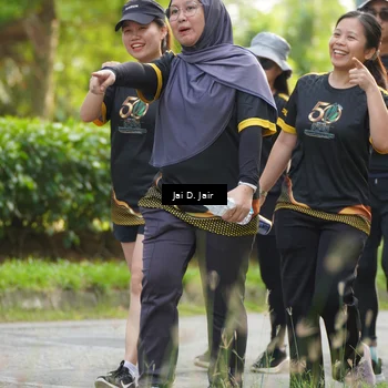 Runner Photo 7177001