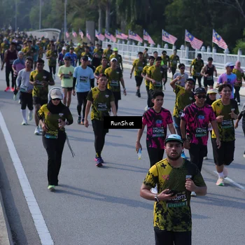Runner Photo 7177294